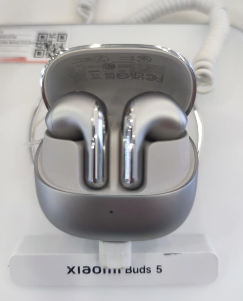 Xiaomi Buds 5 bencoolen mall