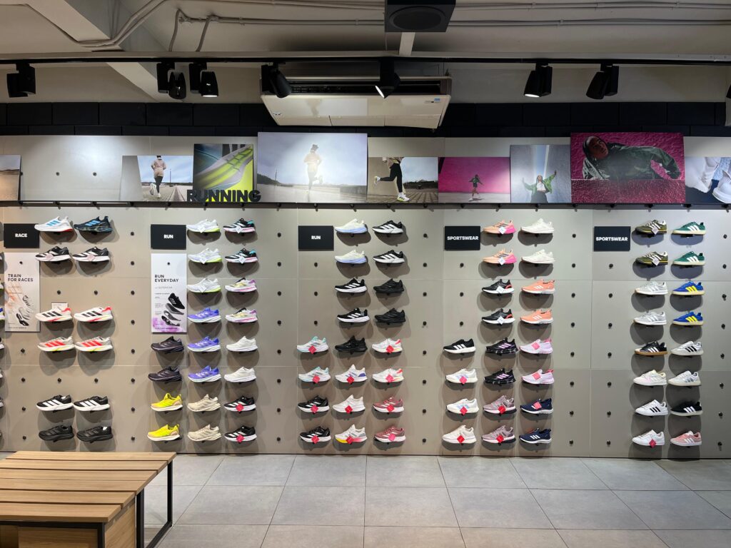 koleksi terbaru adidas