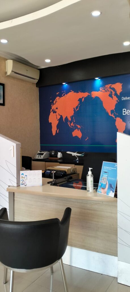 beli tiket pesawat di garuda bencoolen mall bengkulu