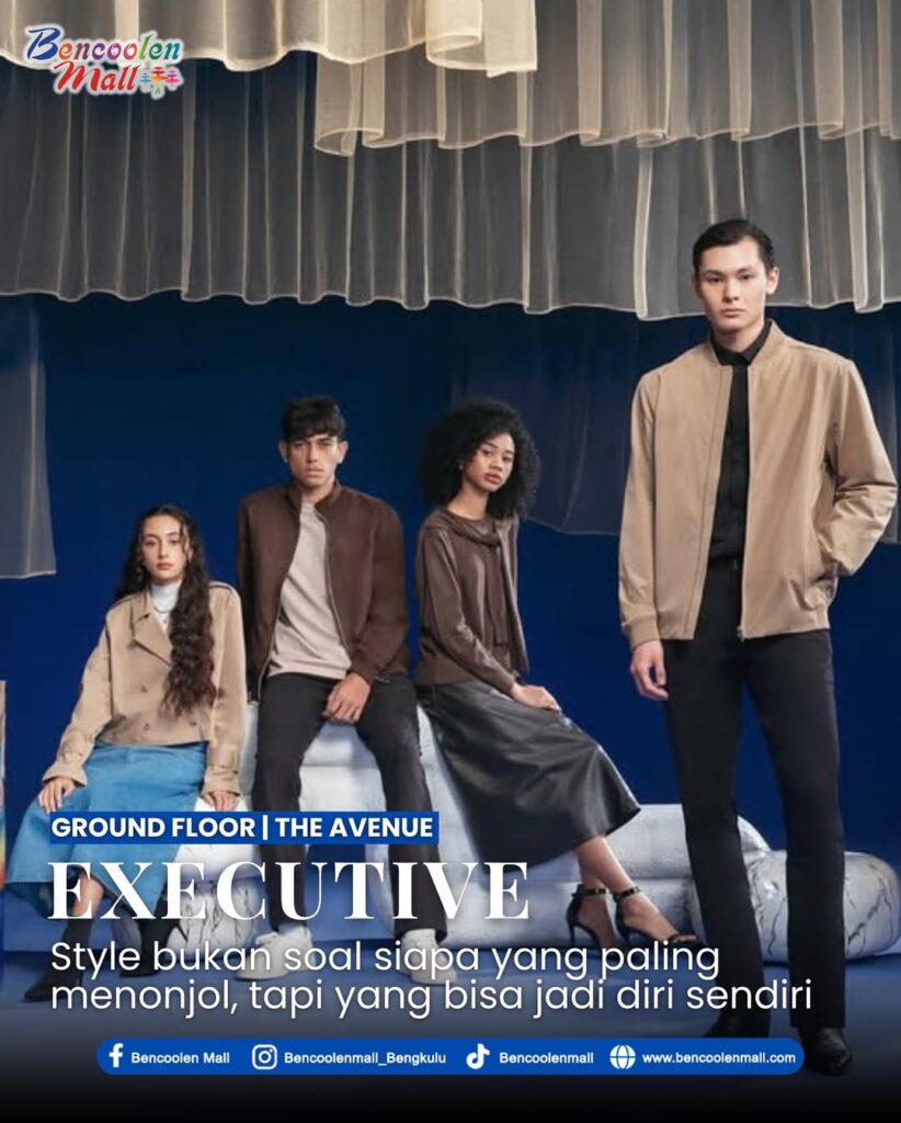 pria mengenakan koleksi Executive di Bencoolen Mall