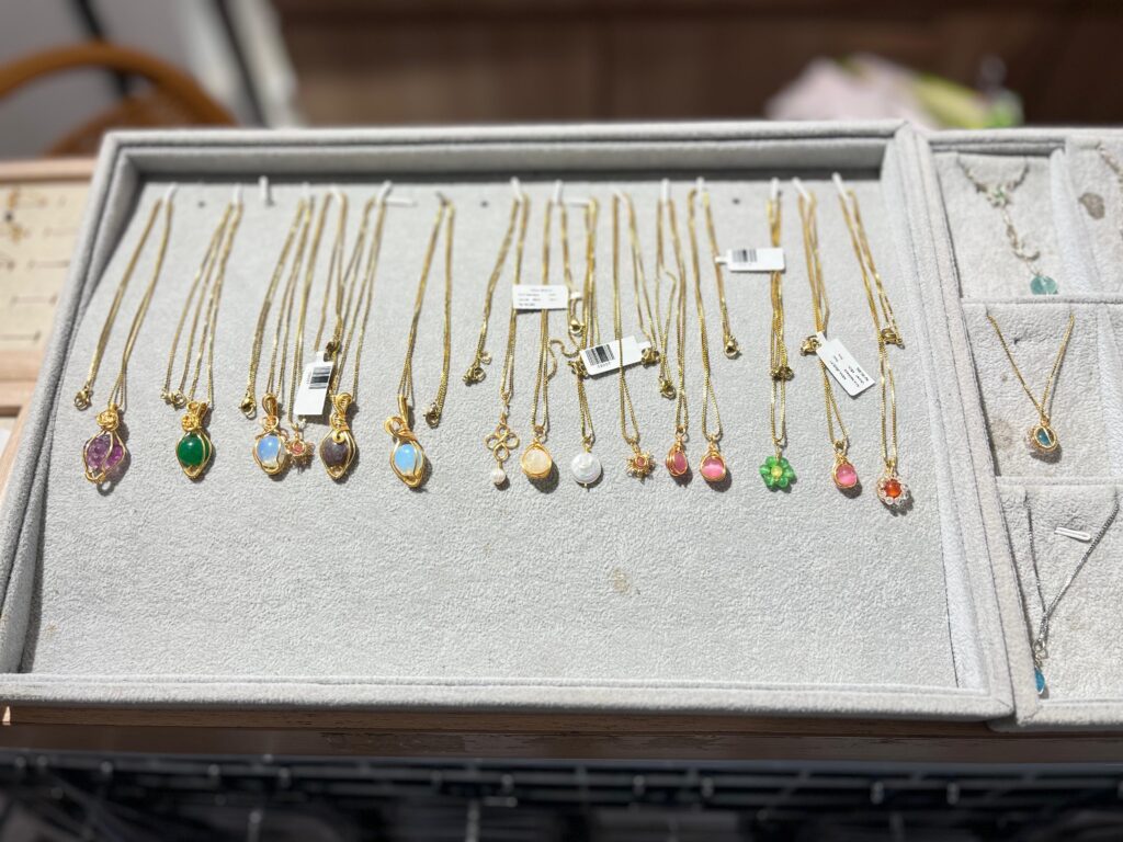 nona jewelry bengkulu