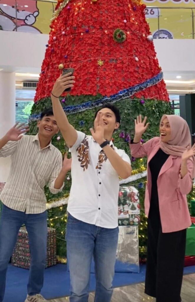 Ikuti Video Contest Sparkling Christmas Bencoolen Mall 2025!