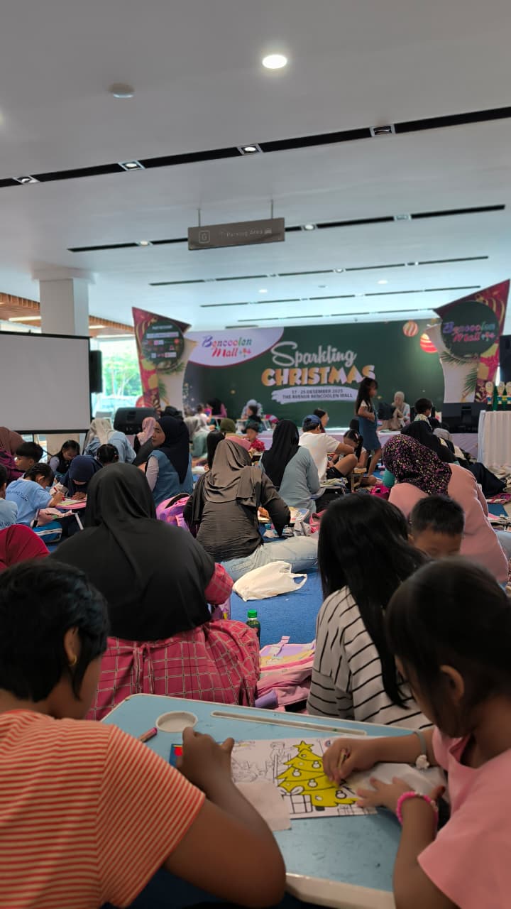 Lomba Mewarnai Anak Sparkling Christmas di Bencoolen Mall!