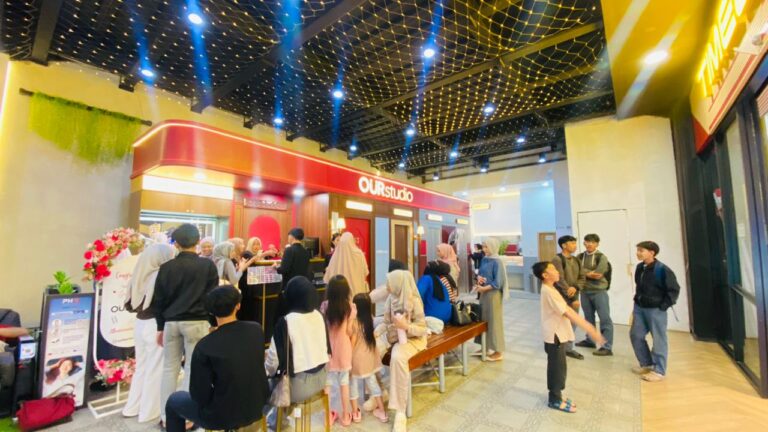 Our Self Photo Studio Bengkulu Resmi Hadir di Bencoolen Mall!