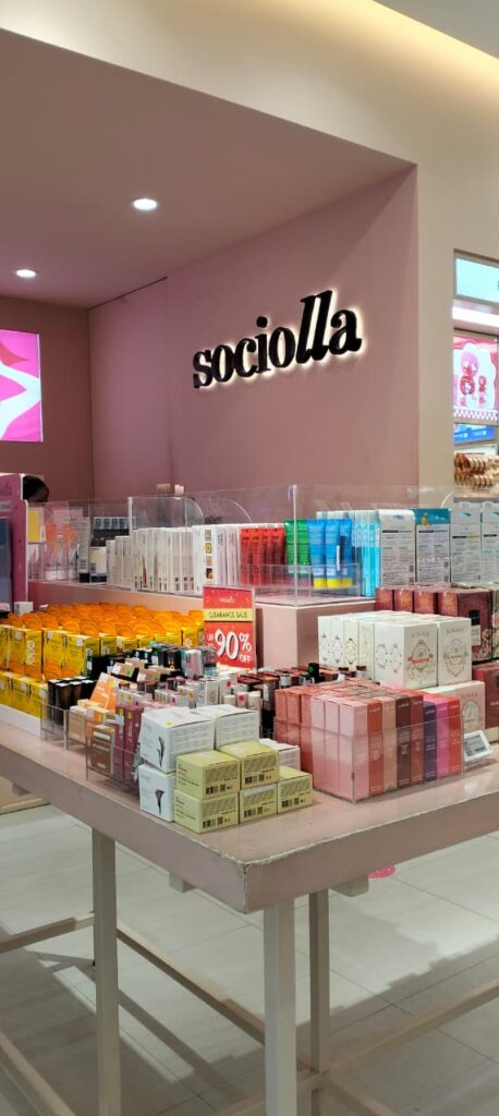 Diskon Skincare & Kosmetik Hingga 90% di Sociolla terdekat!