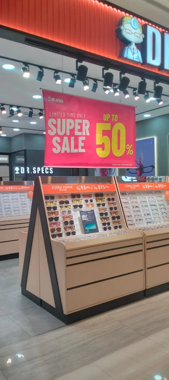 Kacamata Diskon Hingga 50% di DR. SPECS, Promo terbatas!