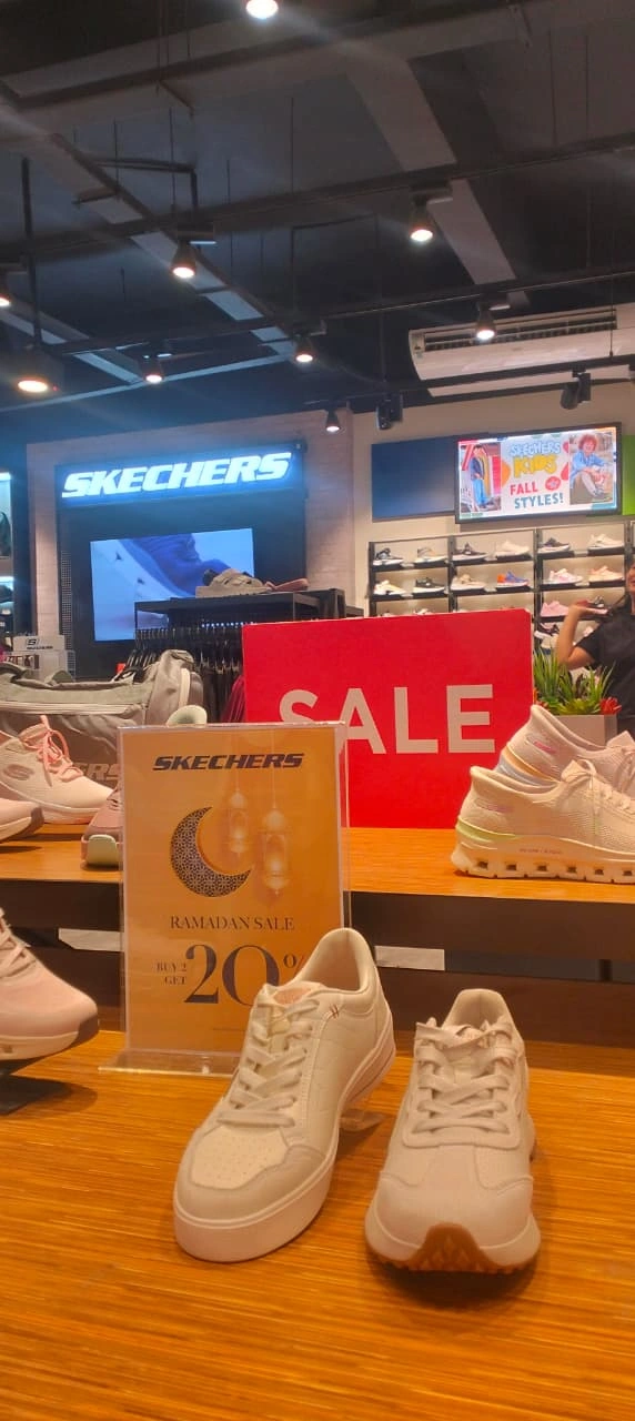 Sepatu Skechers Original Diskon 20% spesial ramadan 2026!