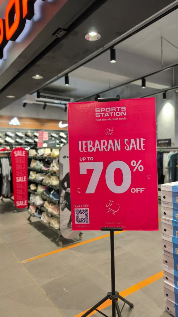 Promo Lebaran Sepatu & Fashion Olahraga Diskon Hingga 70%!