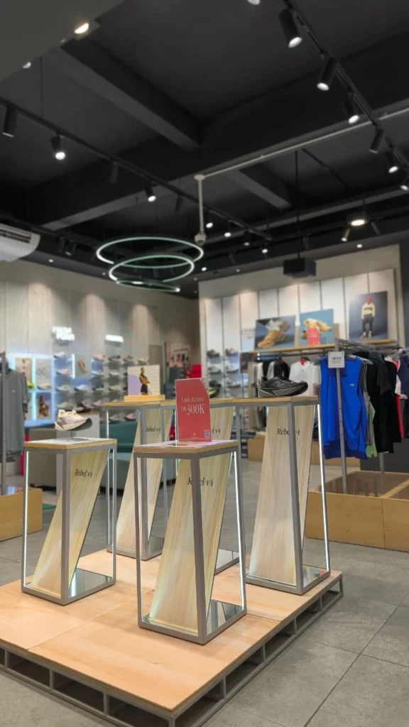 Cash Rebate Hingga Rp300.000 di New Balance Bengkulu!