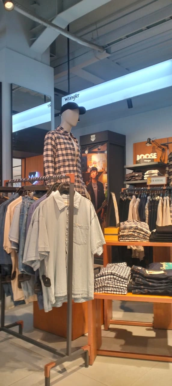 Temukan Fashion Pria Terbaru Wrangler Diskon Hingga 20%!