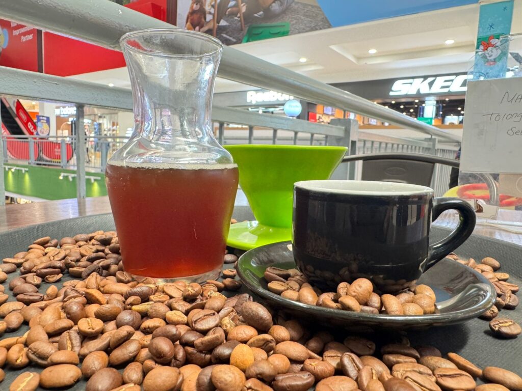 Apa Itu V60? Cara Seduh Kopi Manual Brew Biar Lebih Nikmat!