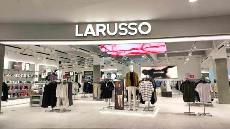 Larusso : Fashion Pria & Wanita Kekinian di Bencoolen Mall!