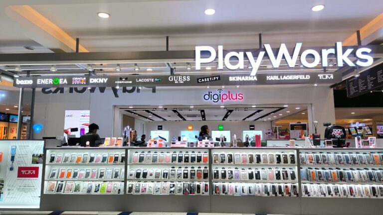 Playworks : Temukan Aksesoris Handphone & Gadget Premium!