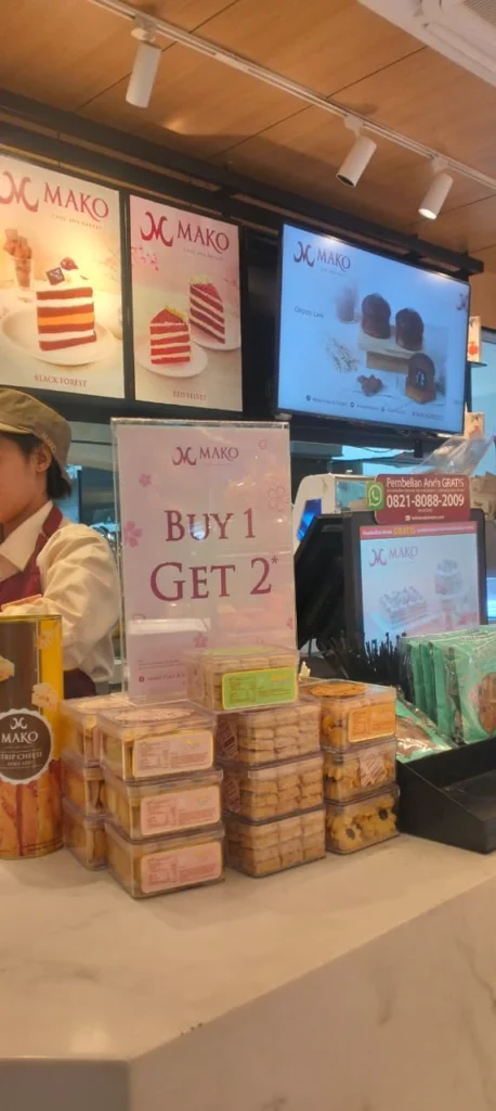 Promo Mako Cake & Bakery : Buy 1 Get 2 di Bencoolen Mall!