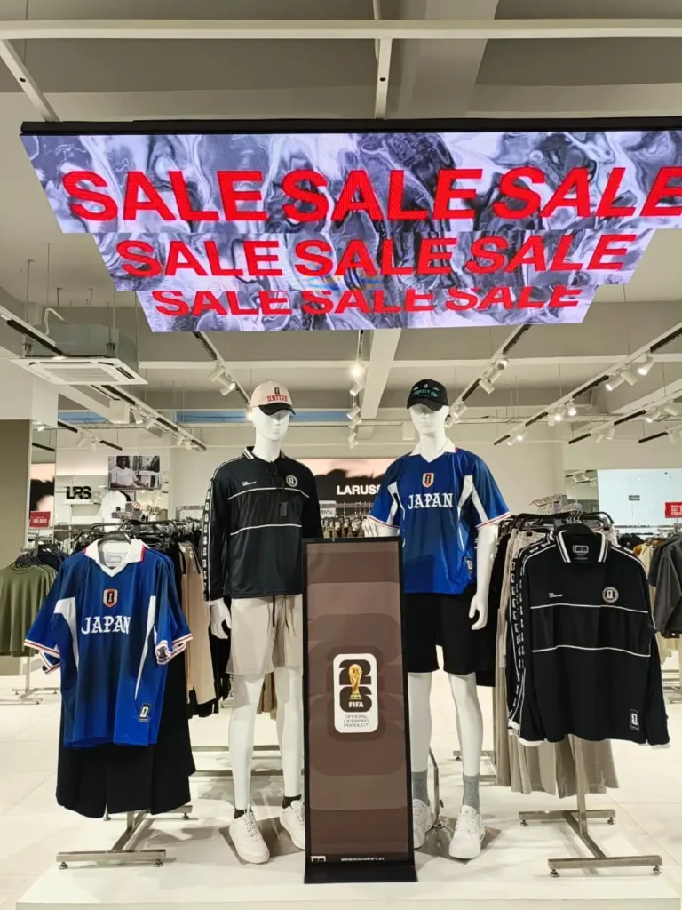 Jersey World Cup 2026 & Pakaian Casual Promo di Larusso!